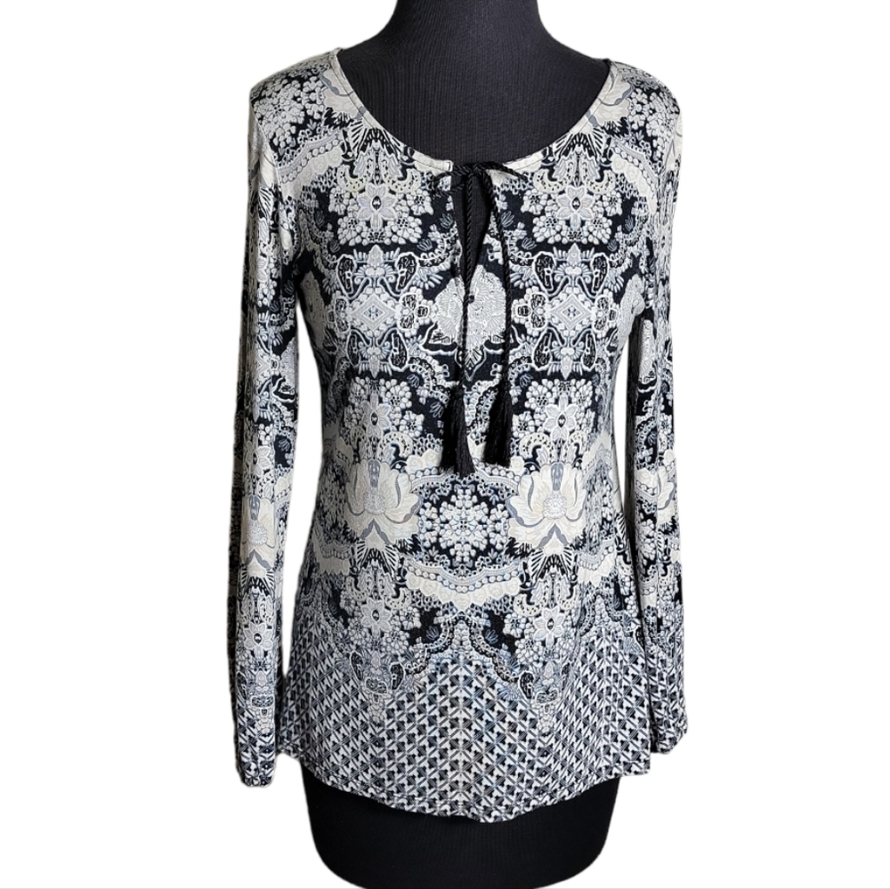 Rose & Olive black white paisley floral tie neck long sleeve boho top small